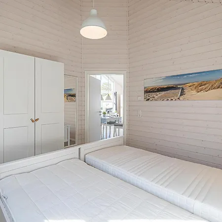 Ferienhaus Cozy In Krems Iiwarderbrueck With Sauna Gols