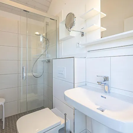 Cozy In Krems Iiwarderbrueck With Sauna Gols