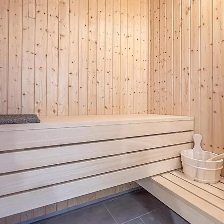 Cozy In Krems Iiwarderbrueck With Sauna Ferienhaus